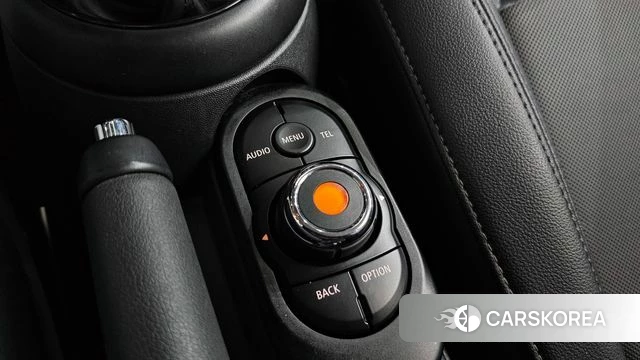 Mini Cooper 2018 Желтый из Кореи, фото 5