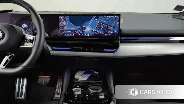 BMW 5 Series (G60) 2024 Белый из Кореи, фото 5