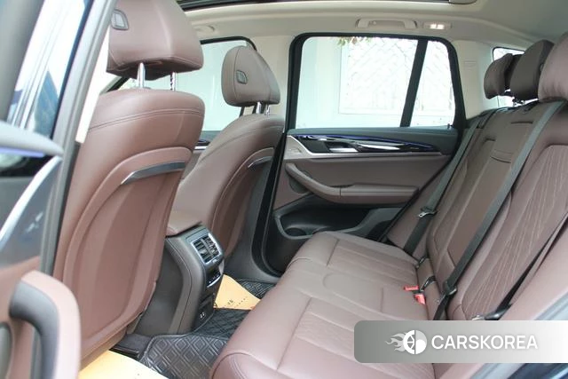BMW X3 2022 Черный из Китая, фото 5