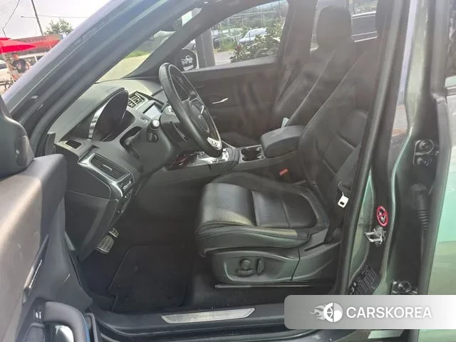 Jaguar E-PACE 2018 Серебристо-серый из Кореи, фото 5