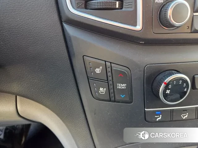 Hyundai The New Grand Starex 2019 Серебряный из Кореи, фото 5