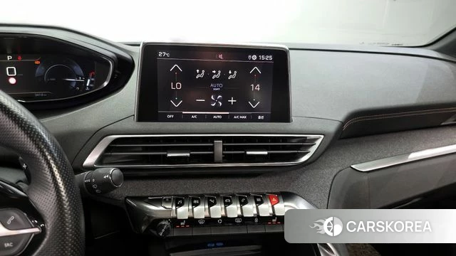 Peugeot 3008 second generation 2019 Черный из Кореи, фото 5