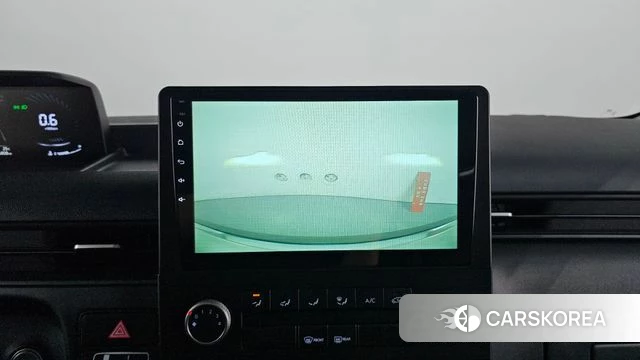 Hyundai Staria 2021 Серебристо-серый из Кореи, фото 5