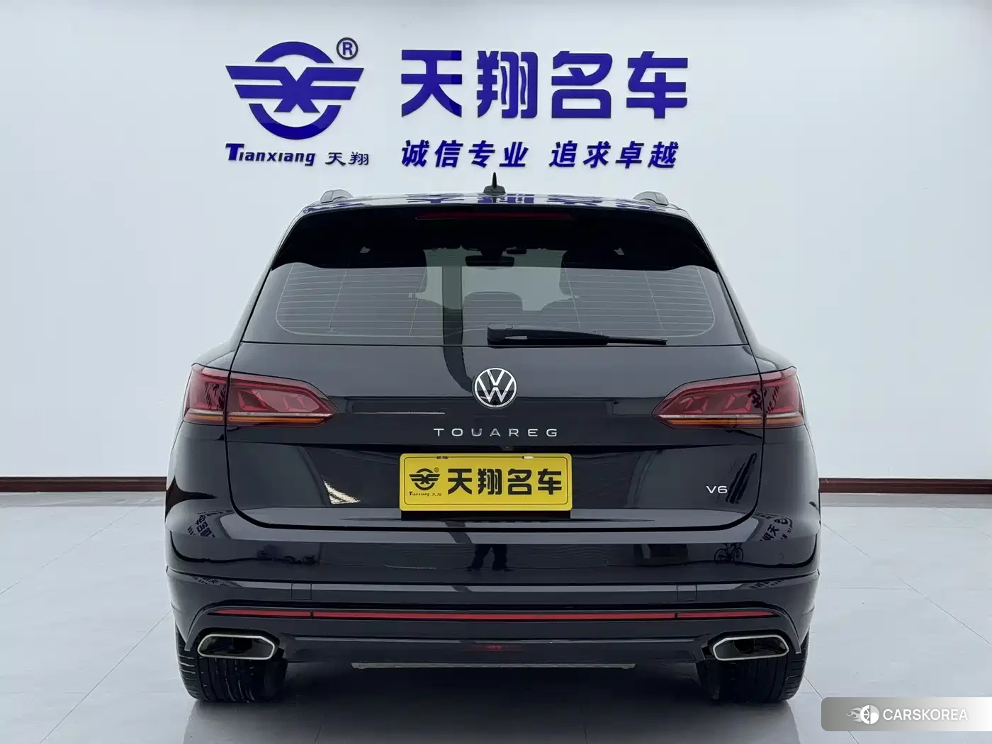 Volkswagen Touareg 2022 Черный из Китая, фото 5