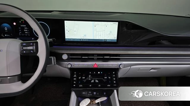 Hyundai Grandeur (GN7) 2024 Серебристо-серый из Кореи, фото 5