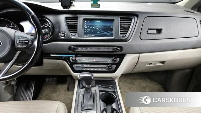 Kia All New Carnival 2018 Белый из Кореи, фото 5