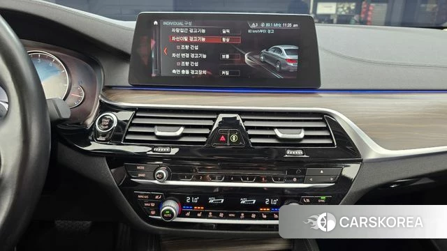 BMW 5 Series (G30) 2018 Серебряный из Кореи, фото 5