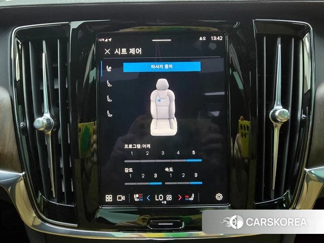 Volvo S90 2024 Черный из Кореи, фото 5