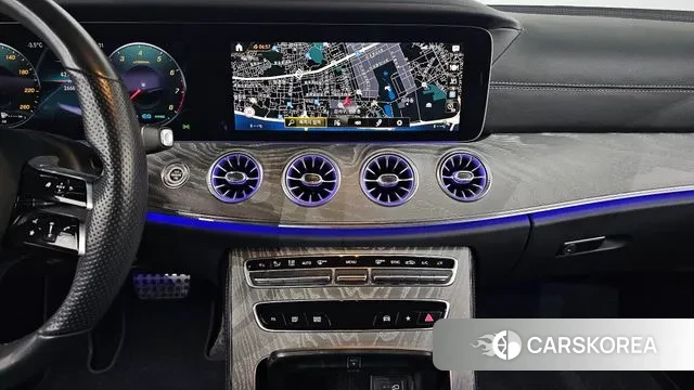 Mercedes-Benz E-Class W213 2022 Белый из Кореи, фото 5