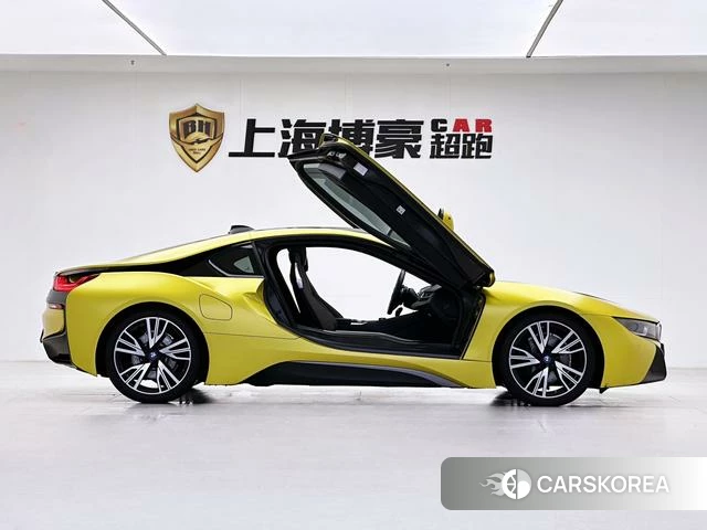 BMW i8 2018 Желтый из Китая, фото 5