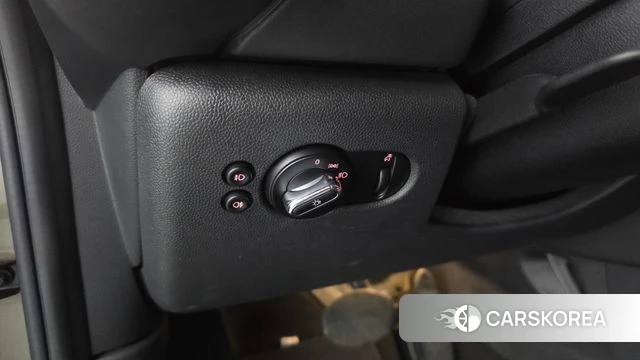 Mini Cooper 2019 Цвет тростника из Кореи, фото 5