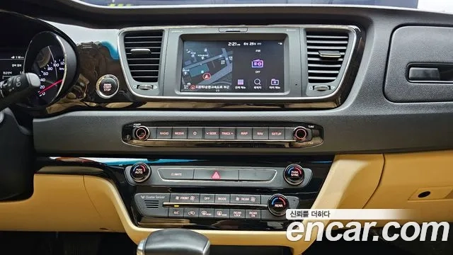 Kia The New Carnival 2018 Черный из Кореи, фото 5