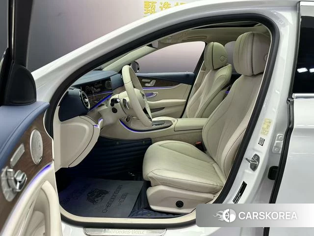 Mercedes-Benz E-class 2021 Белый из Китая, фото 5