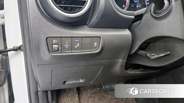 Hyundai Kona 2018 Белый из Кореи, фото 5