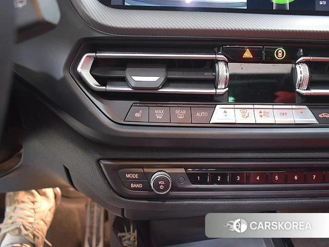 BMW 1 Series (F40) 2022 Серый из Кореи, фото 5