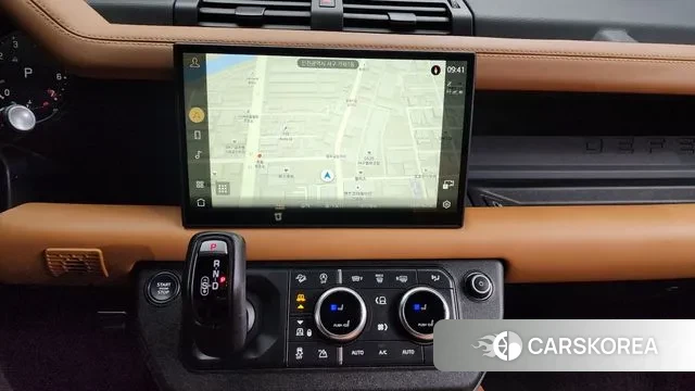 Land Rover Defender (L663) 2024 Черный из Кореи, фото 5