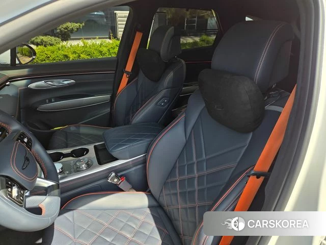 Genesis GV70 2024 Белый из Кореи, фото 5