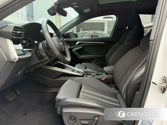 Audi A3 2022 Красный из Китая, фото 5