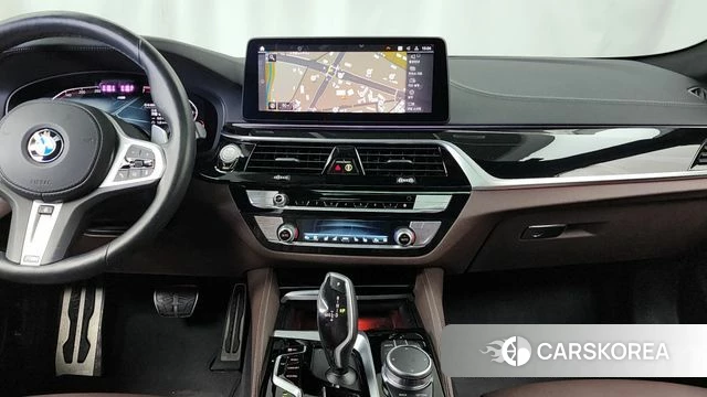 BMW 5 Series (G30) 2021 Черный из Кореи, фото 5