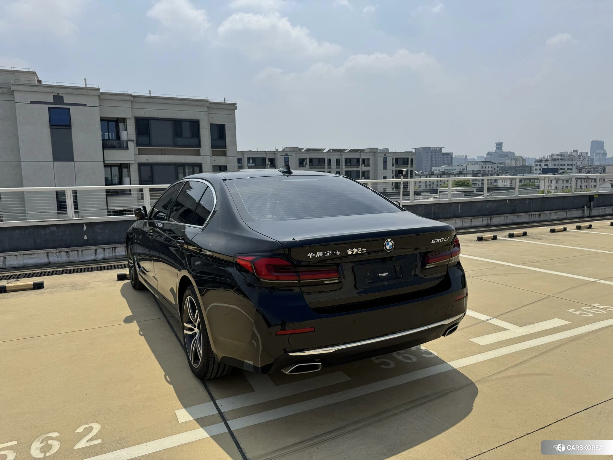 BMW 5 series 2021 Черный из Китая, фото 5