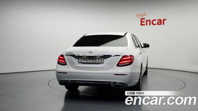 Mercedes-Benz E-Class W213 2020 Белый из Кореи, фото 5