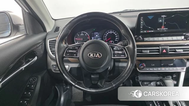 Kia Seltos 2020 Белый из Кореи, фото 5