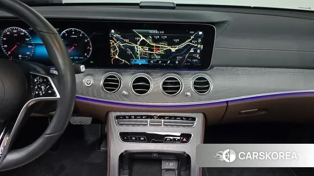 Mercedes-Benz E-Class W213 2022 Синий из Кореи, фото 5