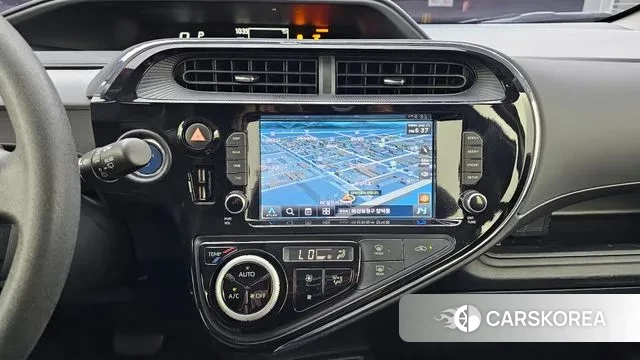 Toyota Prius C 2018 Белый из Кореи, фото 5