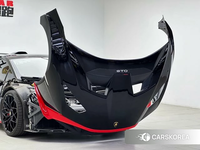 Lamborghini Huracán 2023 Черный из Китая, фото 5
