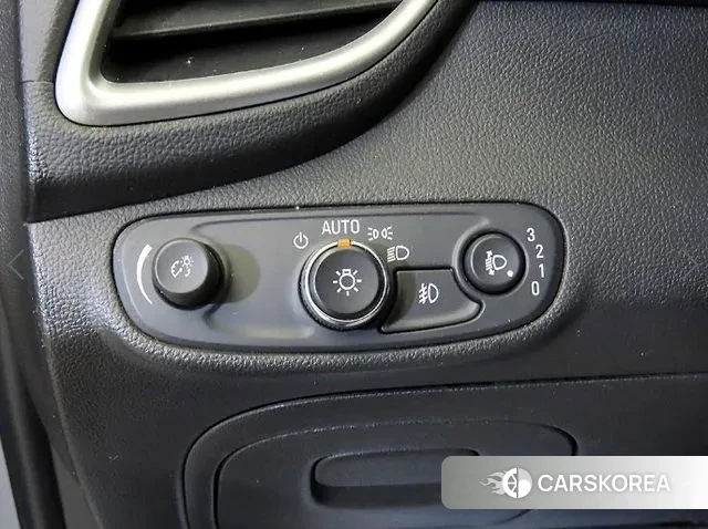 Chevrolet (GM Daewoo) The New Trax 2019 Серый из Кореи, фото 5