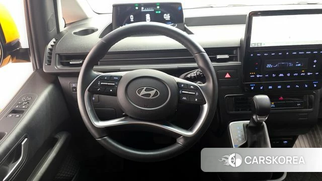 Hyundai Staria 2025 Желтый из Кореи, фото 5