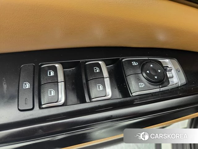 Kia Carnival 4th generation 2022 Белый из Кореи, фото 5