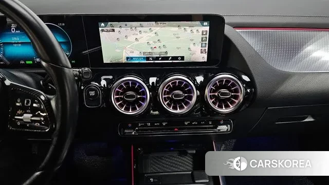 Mercedes-Benz EQA H243 2021 Белый из Кореи, фото 5