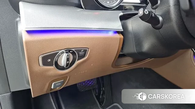 Mercedes-Benz E-Class W213 2019 Белый из Кореи, фото 5