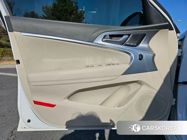 Genesis The New G70 2021 Белый из Кореи, фото 5