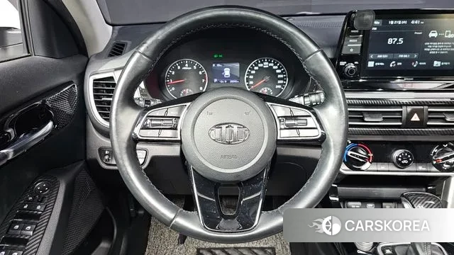 Kia Seltos 2019 Белый из Кореи, фото 5