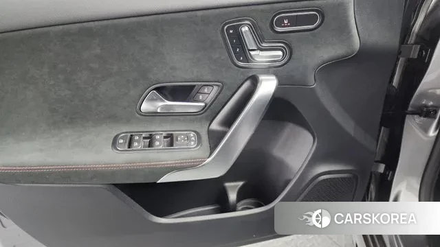 Mercedes-Benz A-Class W177 2023 Серый из Кореи, фото 5