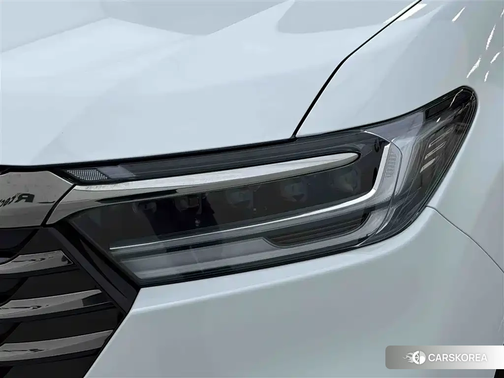 Honda Odyssey 2024 Белый из Китая, фото 5