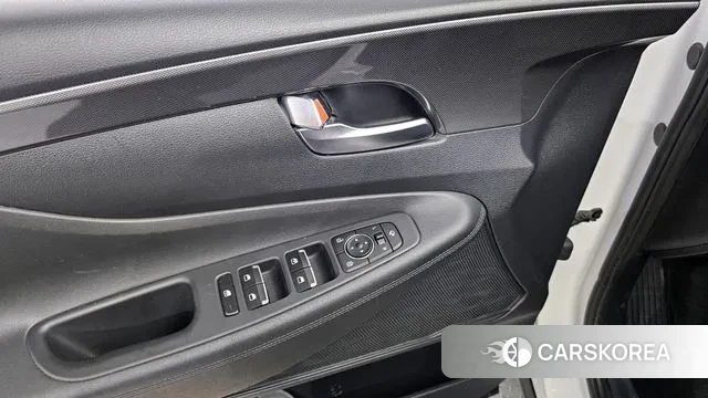 Hyundai The New Santa Fe 2021 Белый из Кореи, фото 5