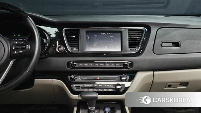 Kia The New Carnival 2018 Серый из Кореи, фото 5