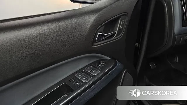 Chevrolet (GM Daewoo) Real New Colorado 2020 Черный из Кореи, фото 5