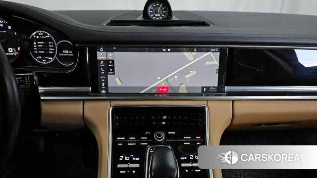 Porsche Panamera (971) 2018 Белый из Кореи, фото 5