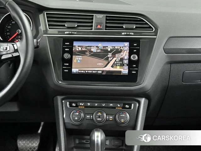 Volkswagen Tiguan second Generation 2020 Черный из Кореи, фото 5