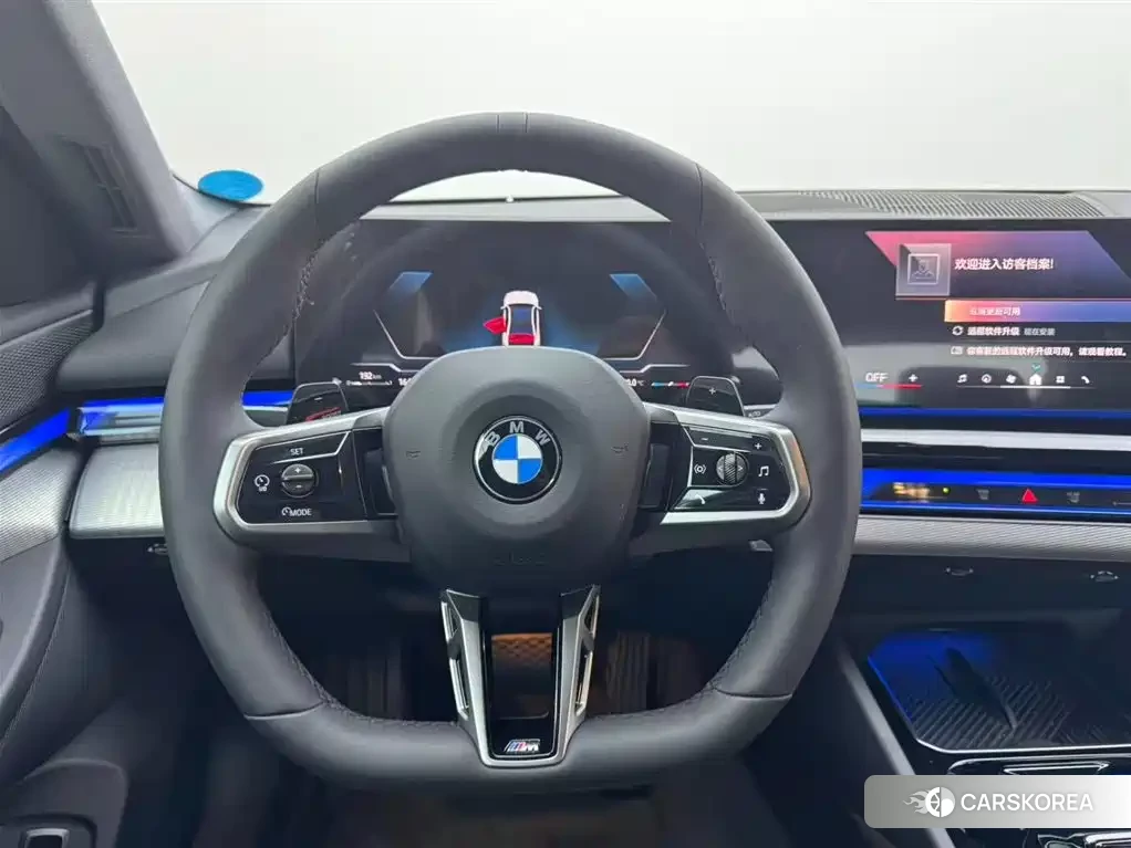 BMW 5 series 2025 Белый из Китая, фото 5