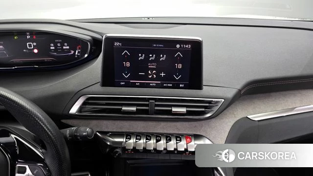 Peugeot 3008 second generation 2022 Белый из Кореи, фото 5