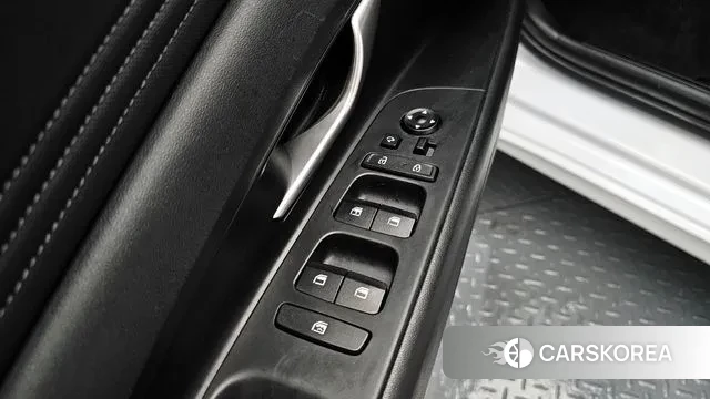 Hyundai Avante Hybrid (CN7) 2021 Белый из Кореи, фото 5