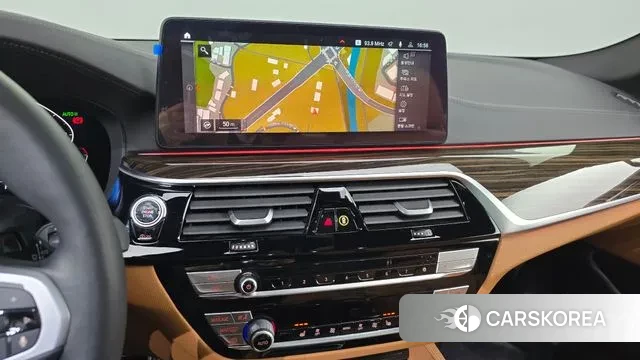 BMW 5 Series (G30) 2020 Черный из Кореи, фото 5