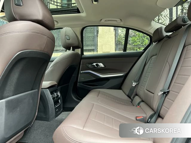 BMW 3 series 2021 Черный из Китая, фото 5