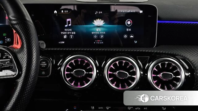 Mercedes-Benz A-Class W177 2019 Белый из Кореи, фото 5