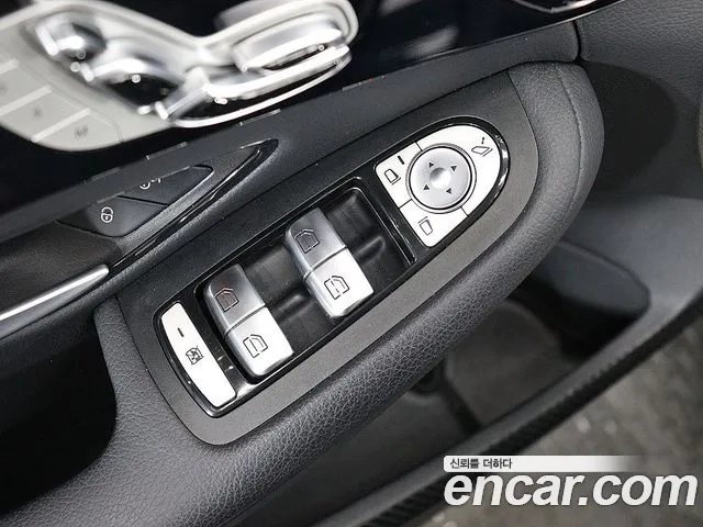 Mercedes-Benz C-Class W205 2019 Темно-зеленый из Кореи, фото 5